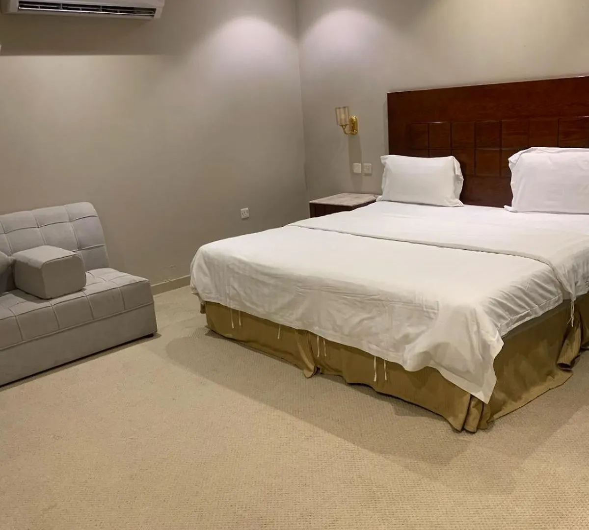 Al Narjes Alriyadh Furnished Units 3*, Riyadh