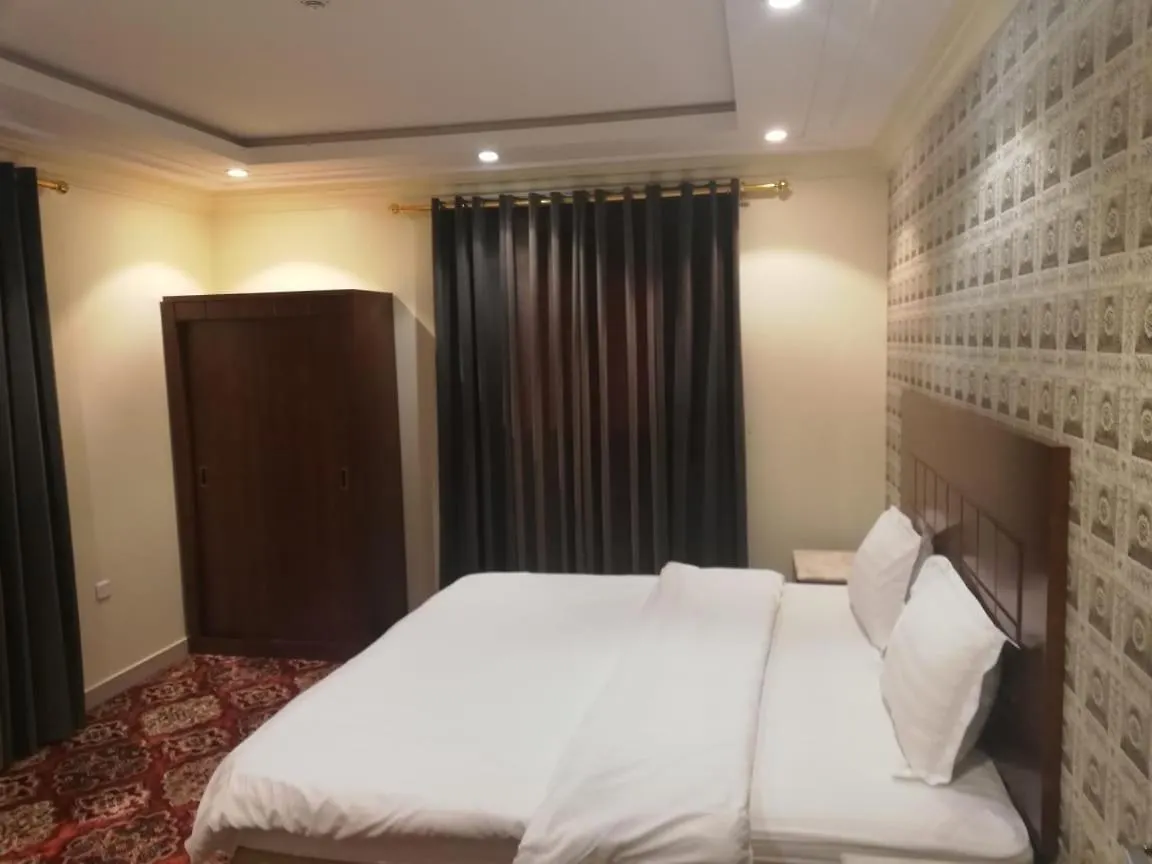 Al Narjes Alriyadh Furnished Units 3*, Riyadh
